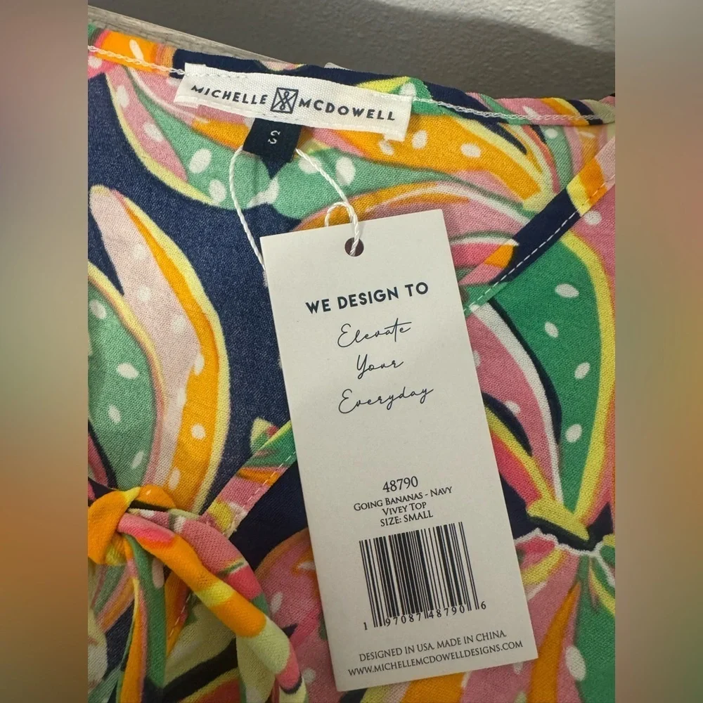 MICHELLE MCDOWELL Vivey Top In Going Bananas Flowy Tiered Novelty NWT Small - Picture 10 of 10